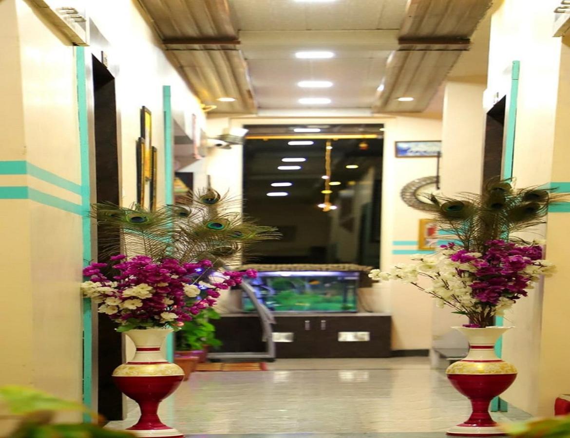 Hotel Mahishmati Palace Maheshwar Экстерьер фото