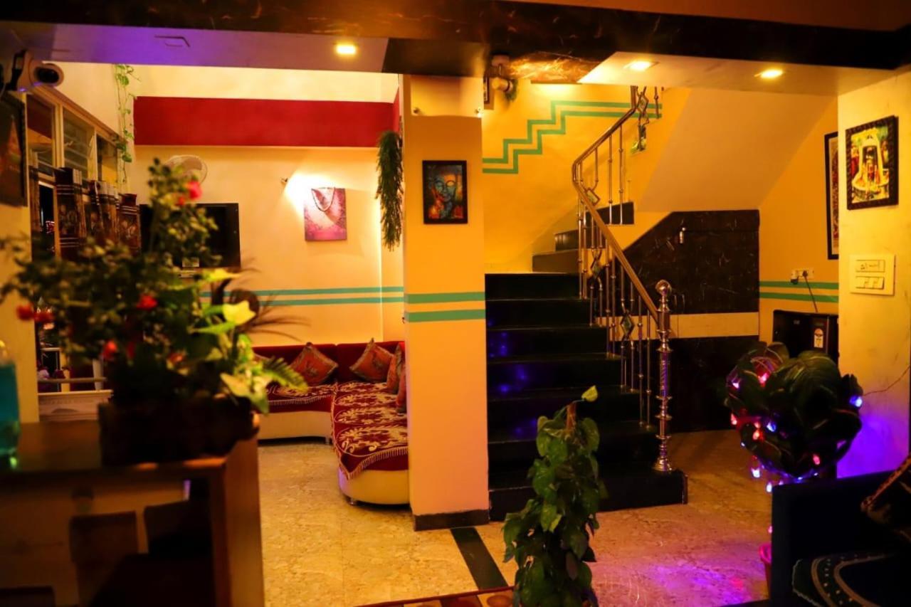 Hotel Mahishmati Palace Maheshwar Экстерьер фото