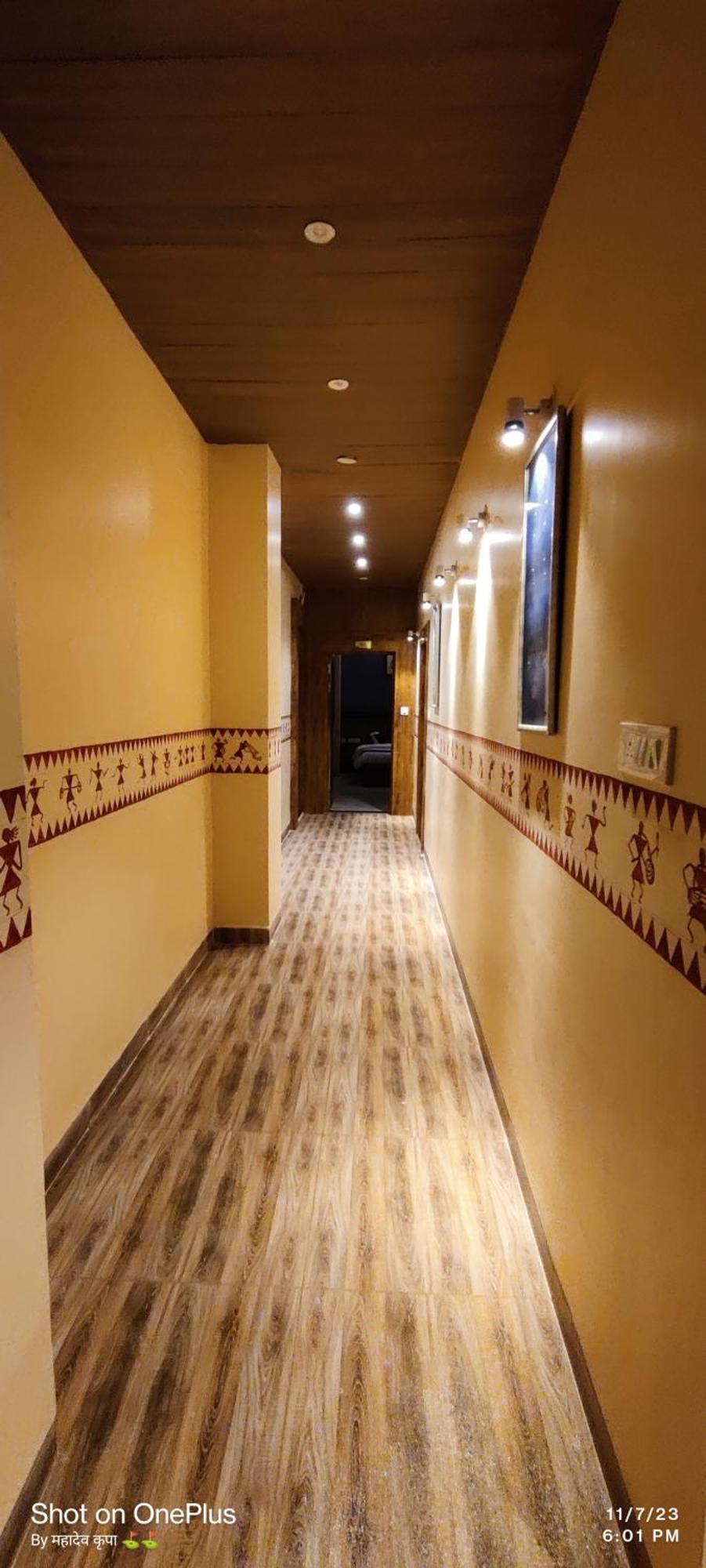 Hotel Mahishmati Palace Maheshwar Экстерьер фото